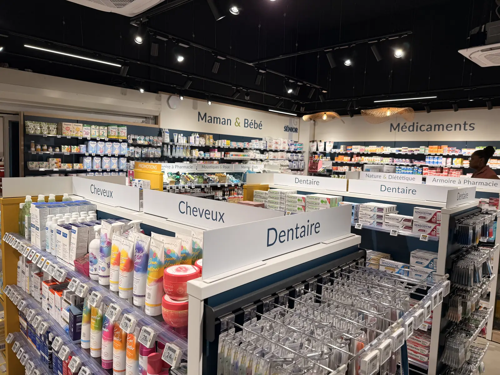 Maman & bébé, soins dentaires et capillaires – Pharmacie Grauzam, Grand Camp, Les Abymes